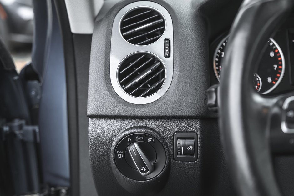 2017 Volkswagen Tiguan Wolfsburg Edition-28