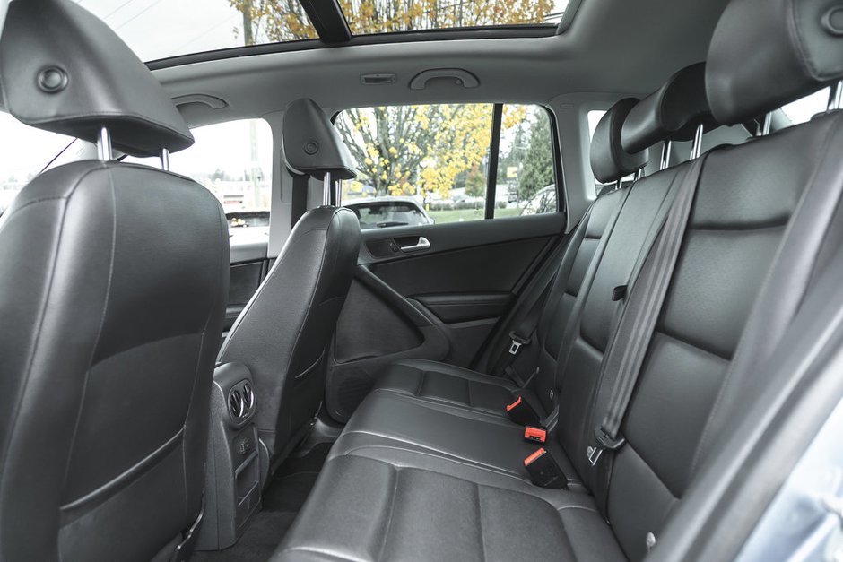 2017 Volkswagen Tiguan Wolfsburg Edition-21