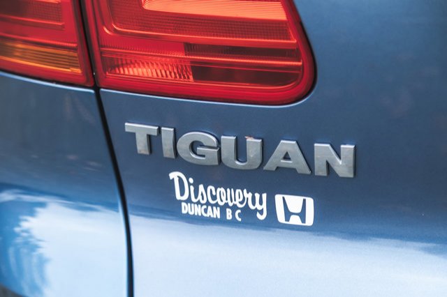 2017 Volkswagen Tiguan Wolfsburg Edition-12