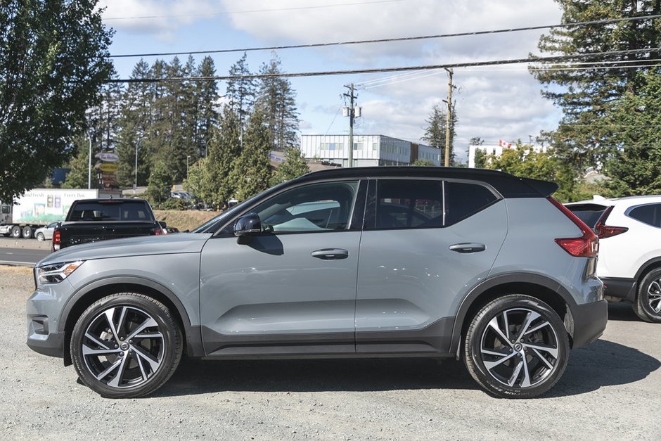 2021 Volvo XC40 R-Design-5