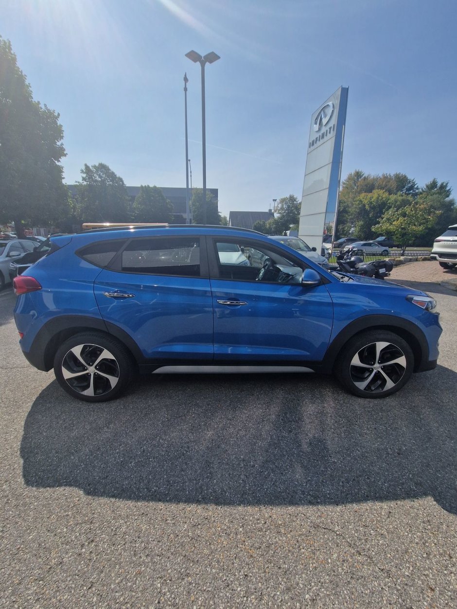 Hyundai Tucson SE 1.6L 2017 Mags Cuir Toit Pano Sièges Chauffants Caméra