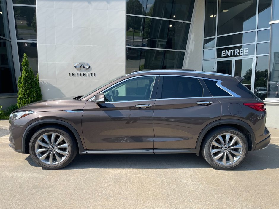 Infiniti QX50 LUXE 2019 ONE OWNER CLEAN CARFAX