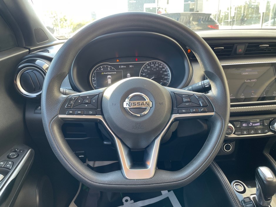 Nissan KICKS SV 2019-19
