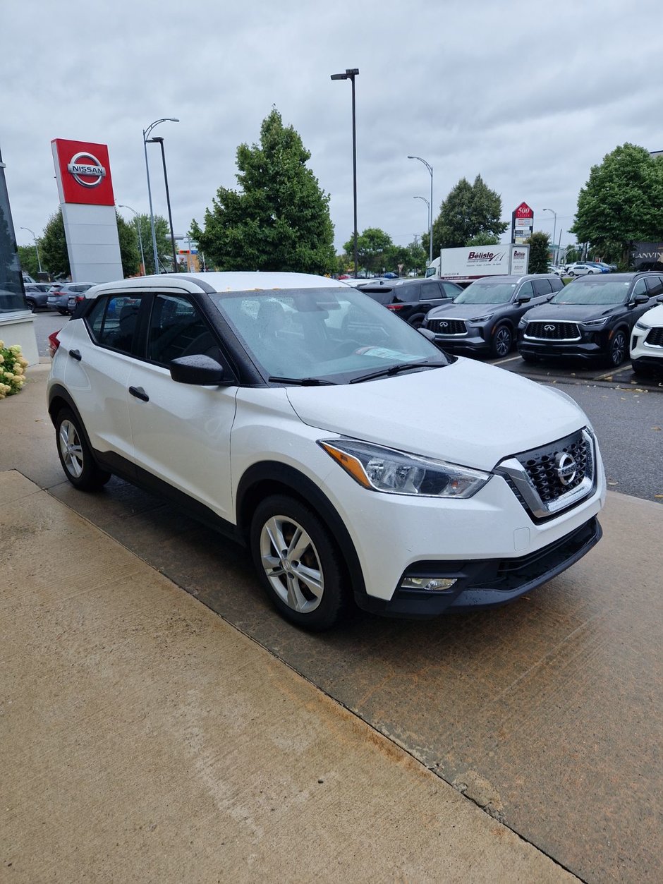 2019 Nissan KICKS S