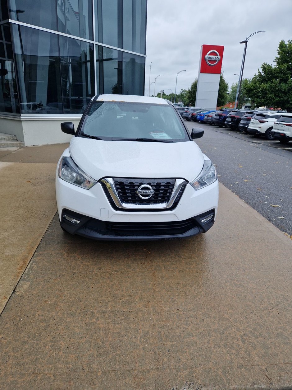 2019 Nissan KICKS S