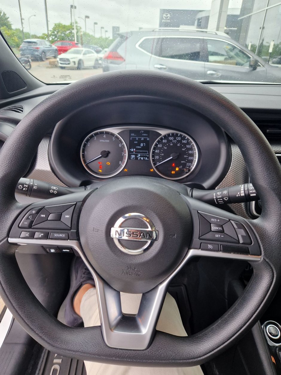 2020 Nissan KICKS S