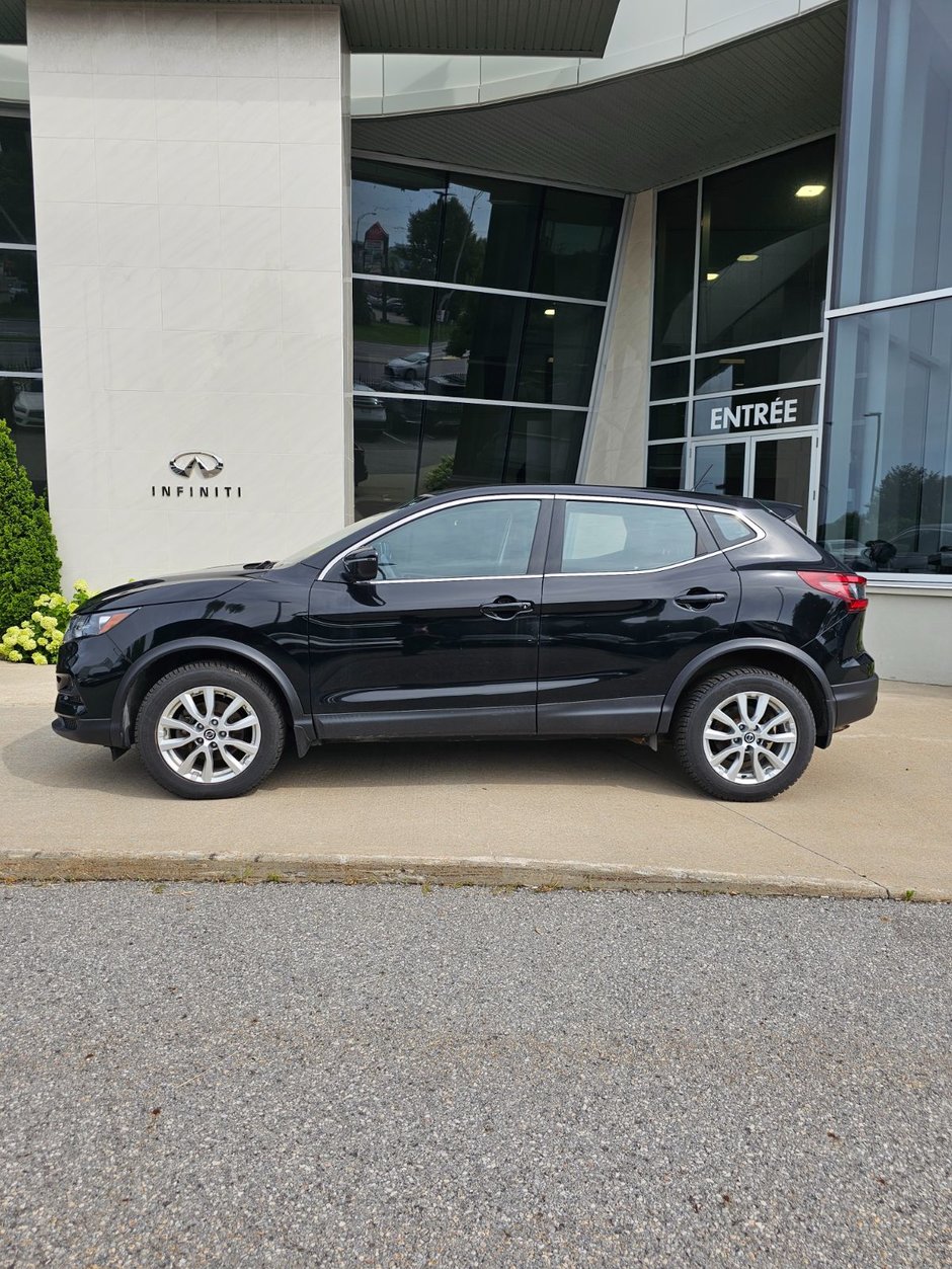 2020 Nissan Qashqai S