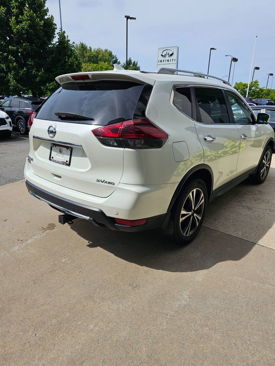 2019 Nissan Rogue SV SV trim with technology package