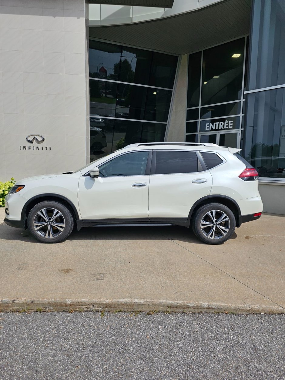 2019 Nissan Rogue SV SV trim with technology package