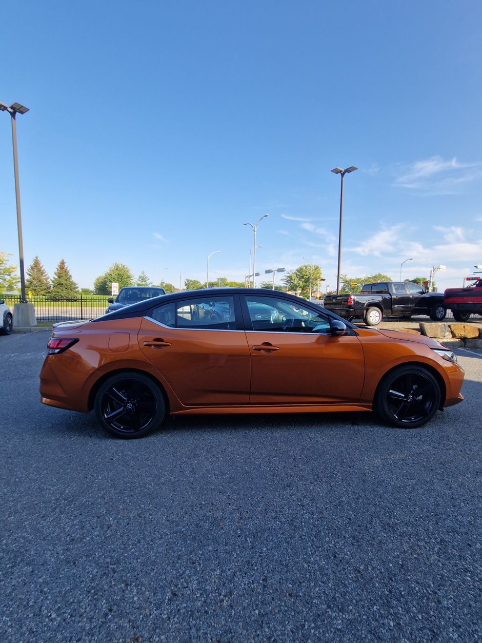 Nissan Sentra SR 2021 one owner low KM carfax