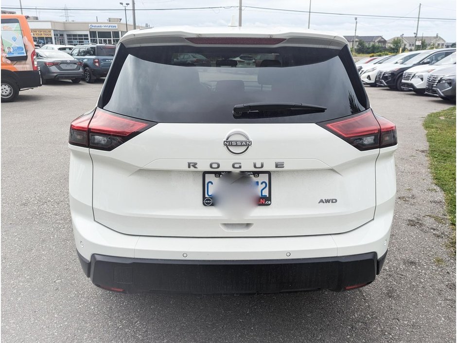 2024 Nissan Rogue SV Premium-5