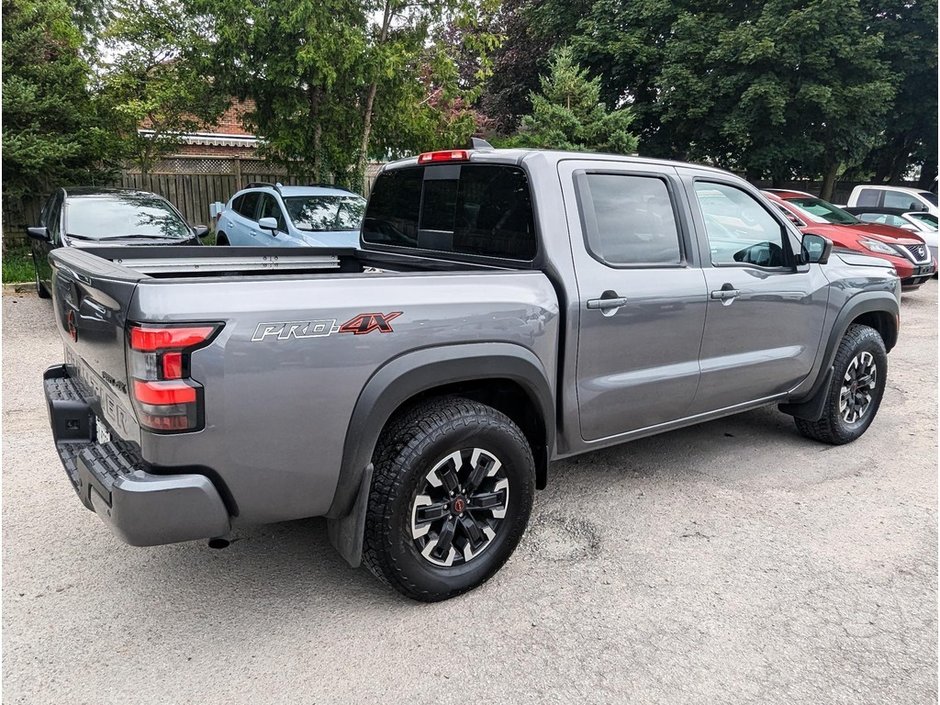 2024 Nissan Frontier PRO-4X Luxury-6