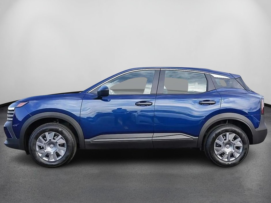 2025 Nissan Kicks S-2