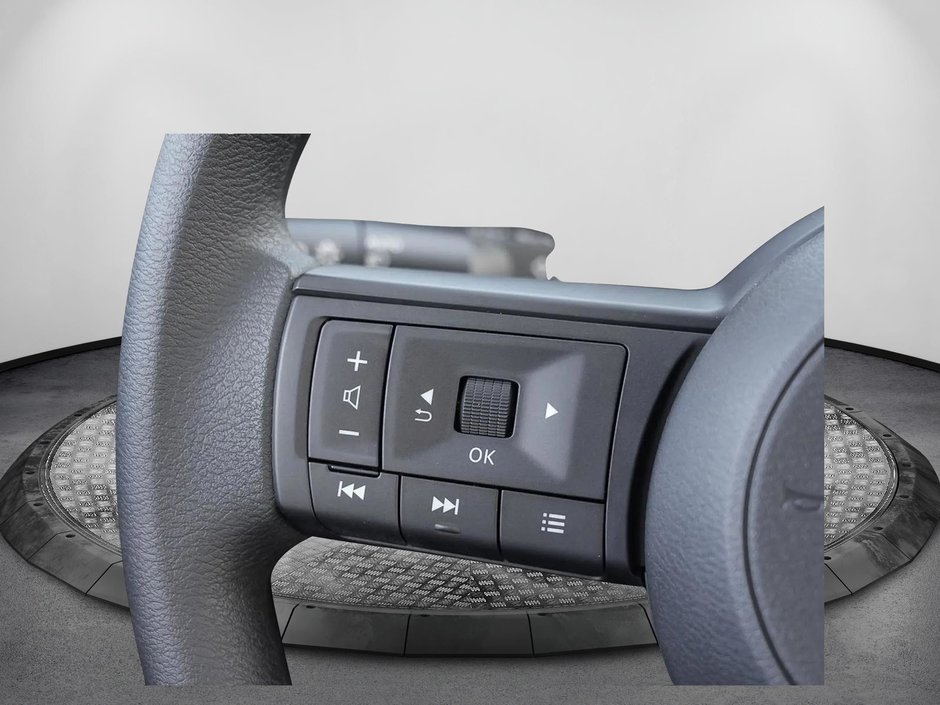 2025 Nissan Kicks S-14