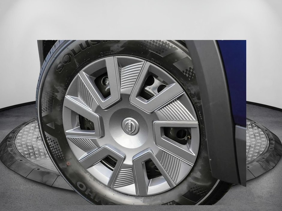 2025 Nissan Kicks S-7