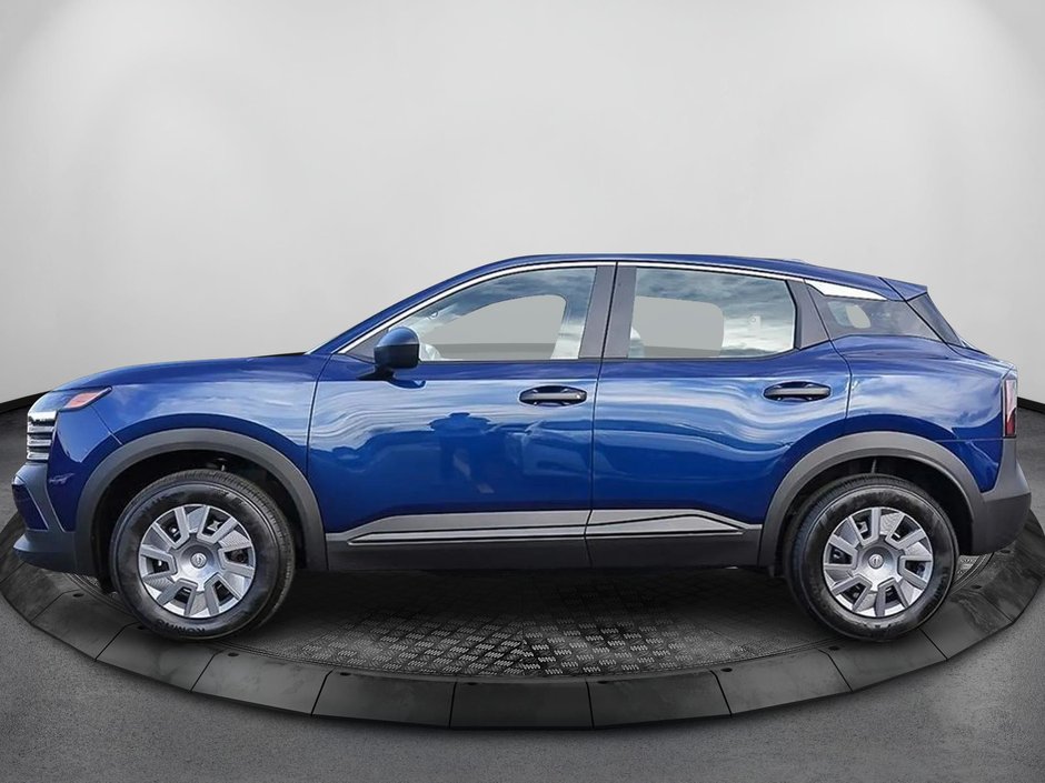 2025 Nissan Kicks S-2