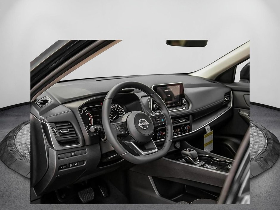 2025 Nissan Rogue SV Moonroof-10