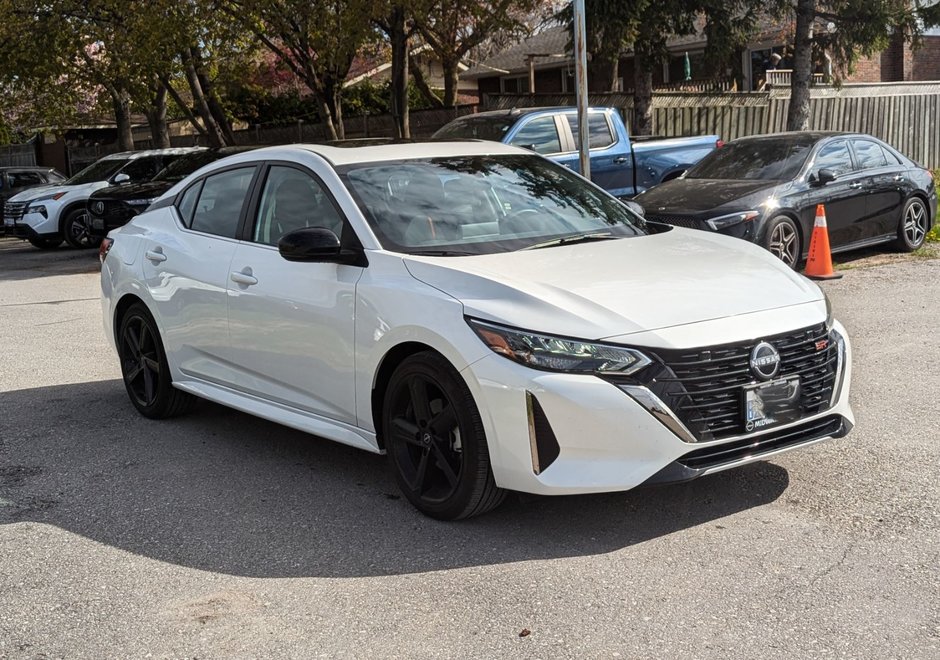 2025 Nissan Sentra SR MT-8