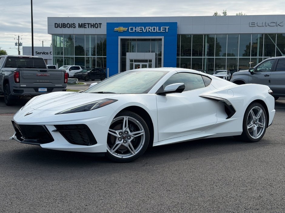 2025 Chevrolet Corvette in Plessisville, Quebec - w940px