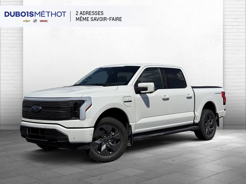 Ford F-150 Lightning LARIAT 100% ELECTRIQUE GROSSE BATTERIE CUIR TOIT ! 2023 à Plessisville, Québec - w940px