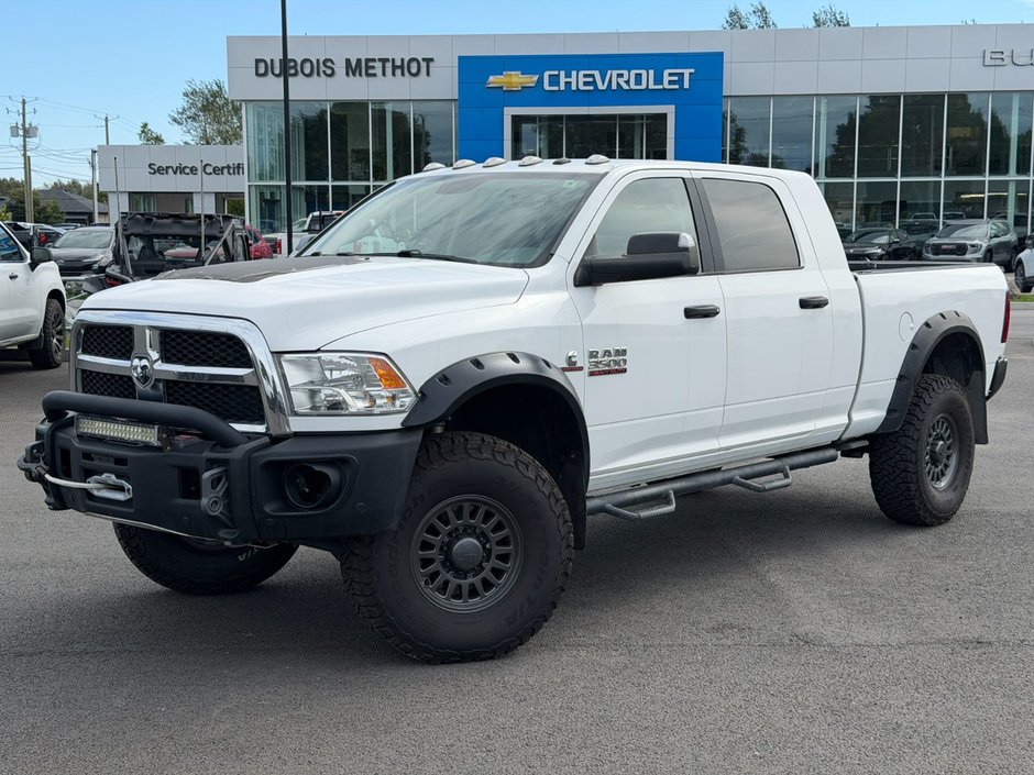 2017 Ram 3500 in Victoriaville, Quebec - w940px