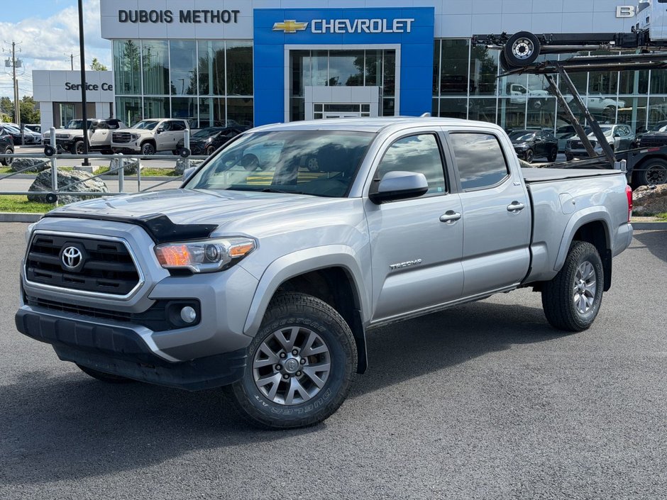Toyota Tacoma  2017 à Victoriaville, Québec - w940px