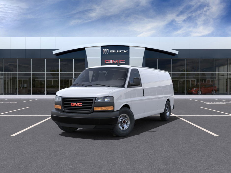 GMC Savana cargo 3500 WT 155 2024 à Victoriaville, Québec - w940px