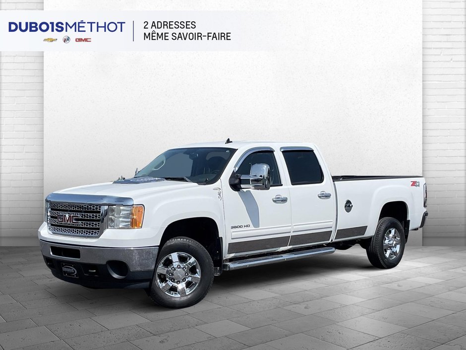 GMC Sierra 3500HD DURAMAX SLE, 3500 HD SIMPLE ROUE BOITE LONGUE CREW 2011 à Victoriaville, Québec - w940px