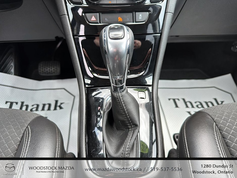 2021 Buick Encore Preferred-13