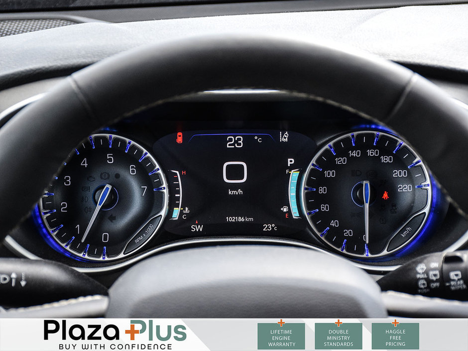2023 Chrysler Pacifica Touring L-12