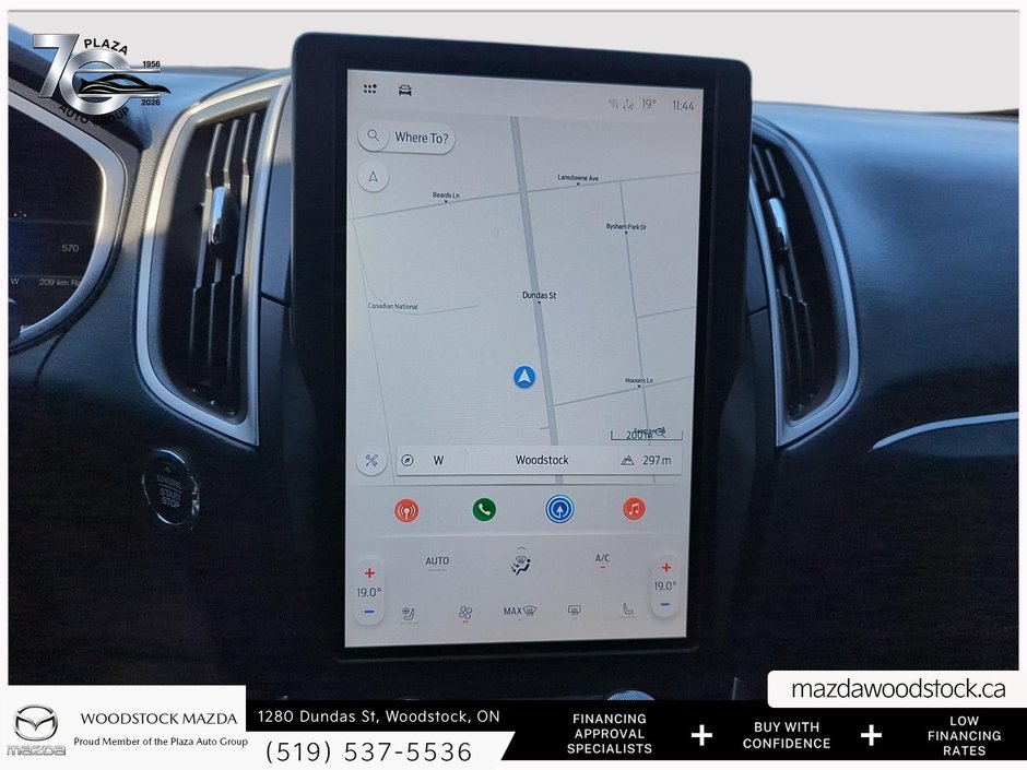 2021 Ford Edge ST Line-18
