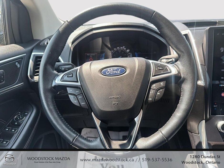 2023 Ford Edge Titanium-11
