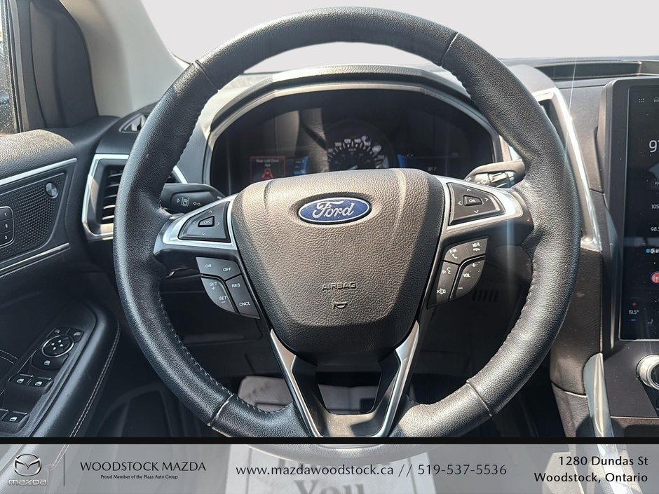2023 Ford Edge Titanium-11