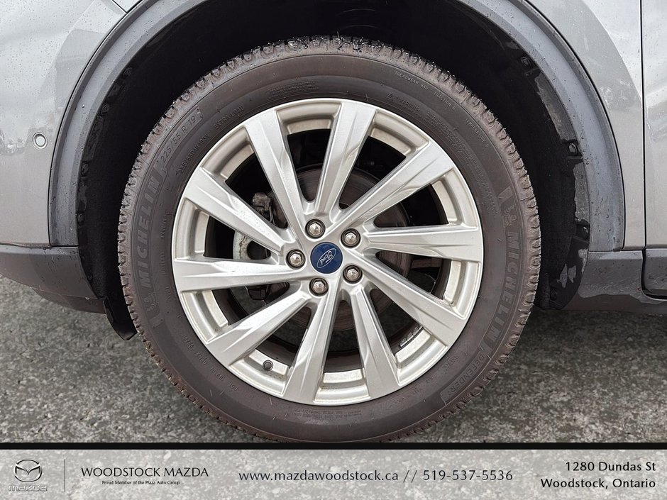 2022 Ford Escape Titanium Hybrid-5