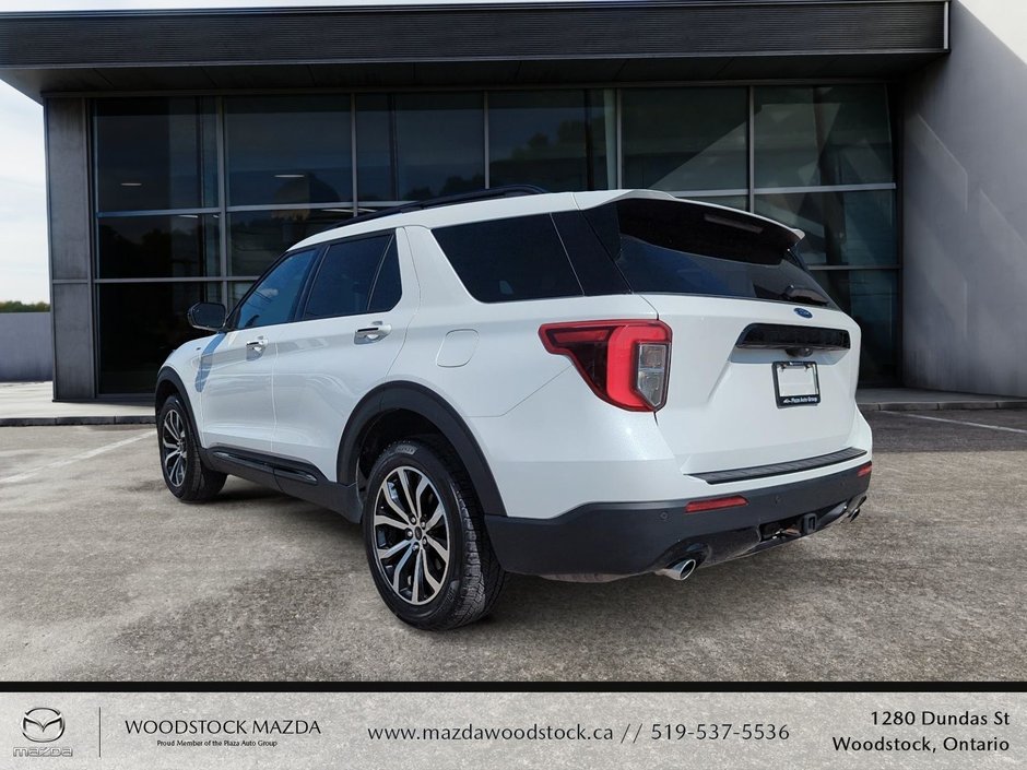 2023 Ford Explorer ST-Line-3