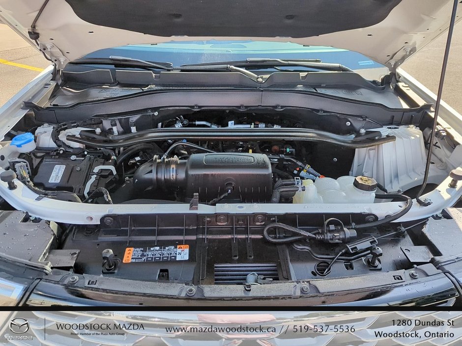 2023 Ford Explorer ST-Line-7