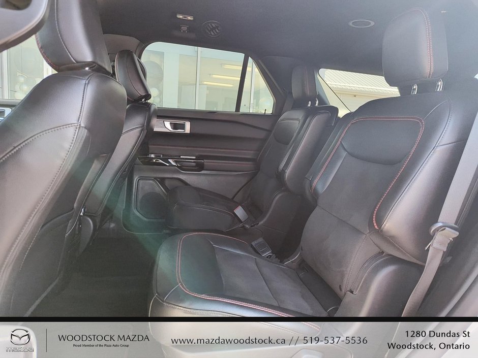 2023 Ford Explorer ST-Line-15