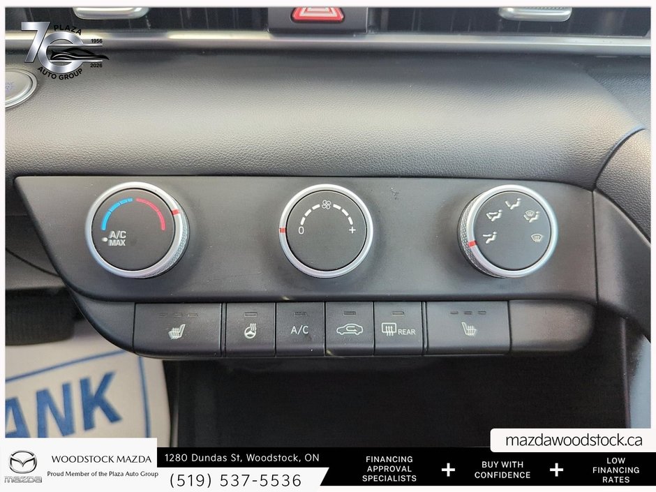 2023 Hyundai Elantra Preferred-19