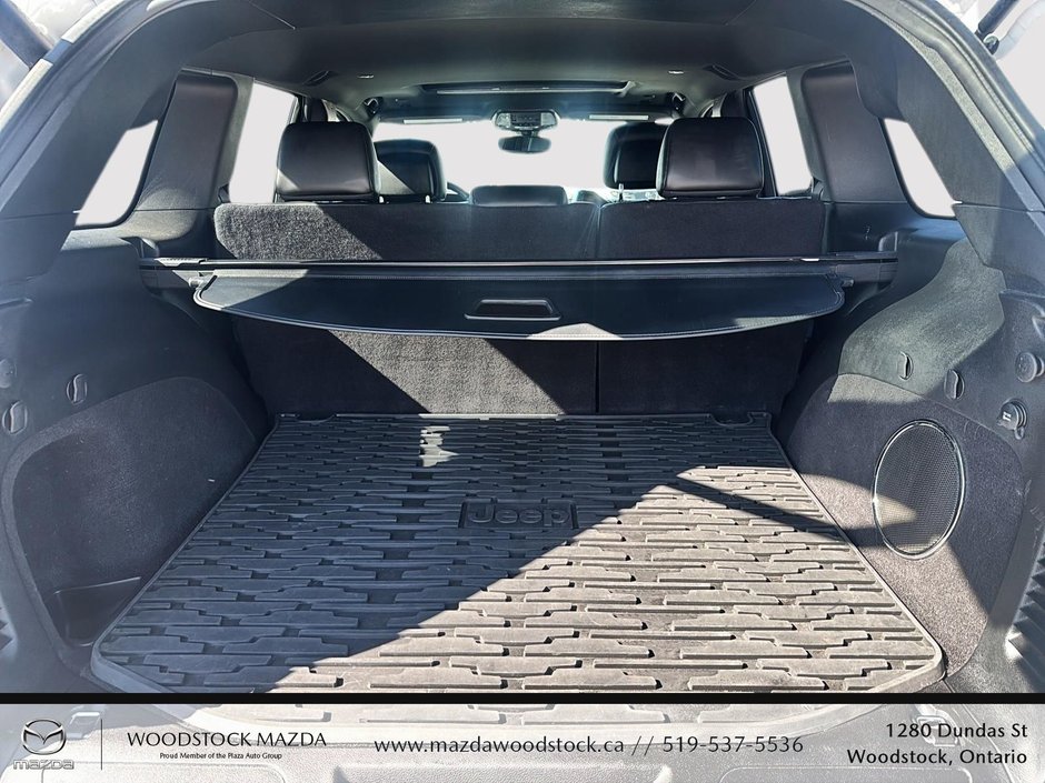 2019 Jeep Grand Cherokee Altitude-5