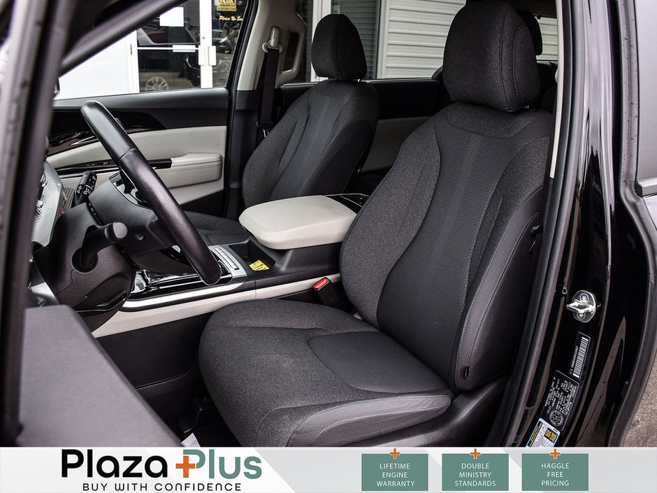 2024 Kia Carnival LX-23
