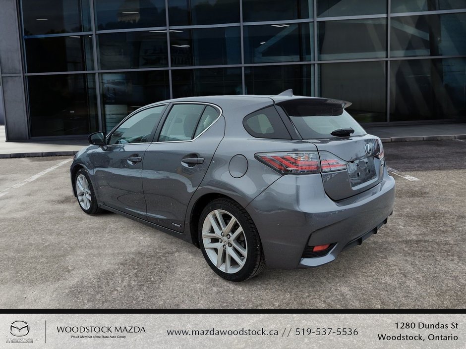2017 Lexus CT 200h BASE-3