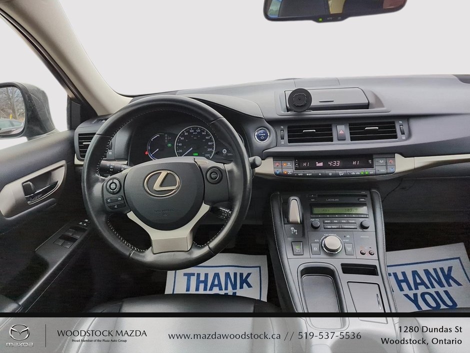 2017 Lexus CT 200h BASE-9