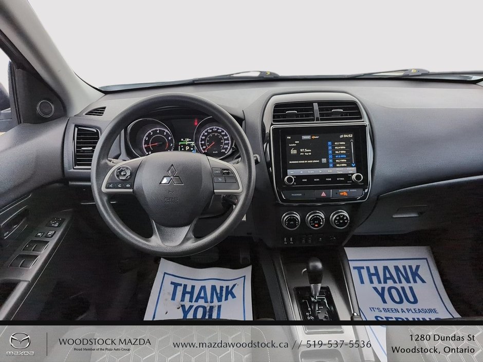 2022 Mitsubishi RVR ES-9