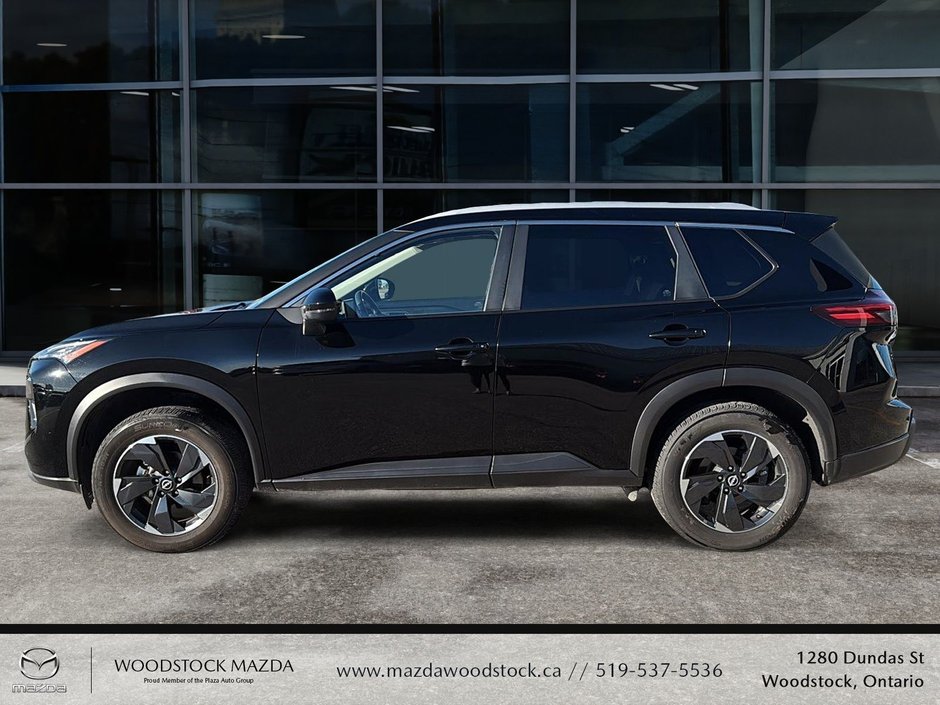 2024 Nissan Rogue SV Moonroof-4