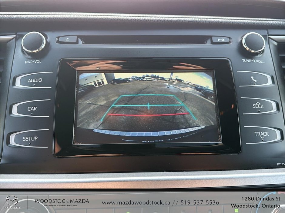 2018 Toyota Highlander LE-14