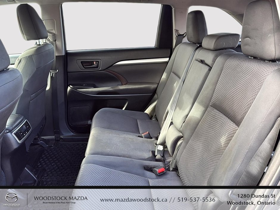 2018 Toyota Highlander LE-13