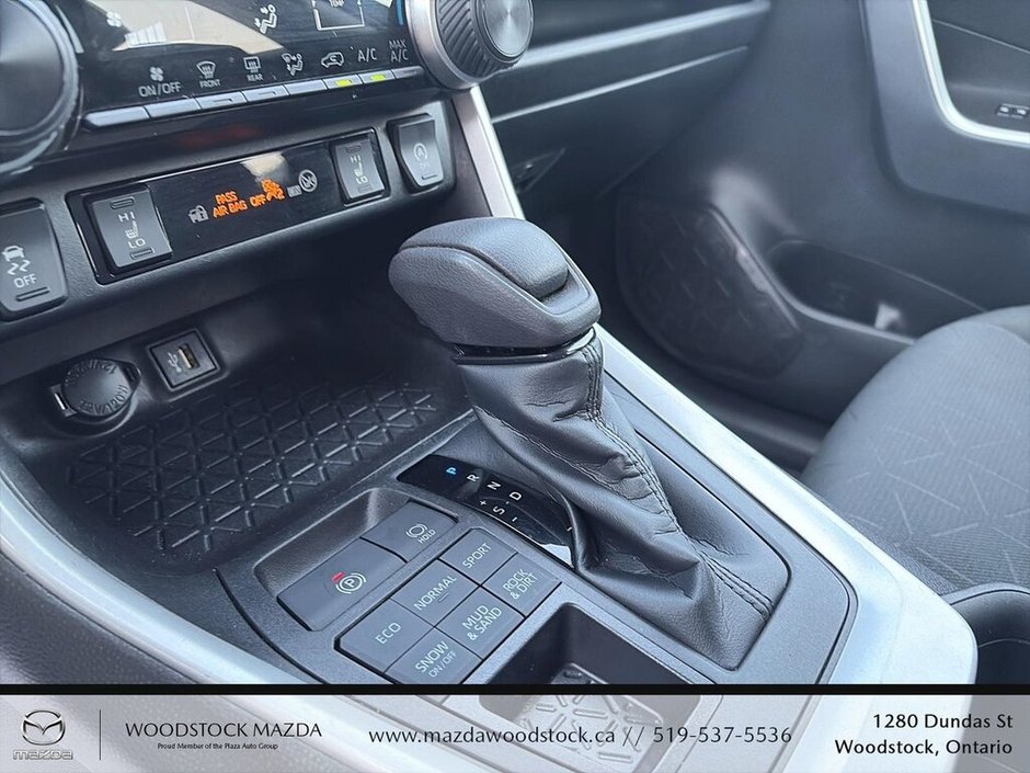 2023 Toyota RAV4 LE-14