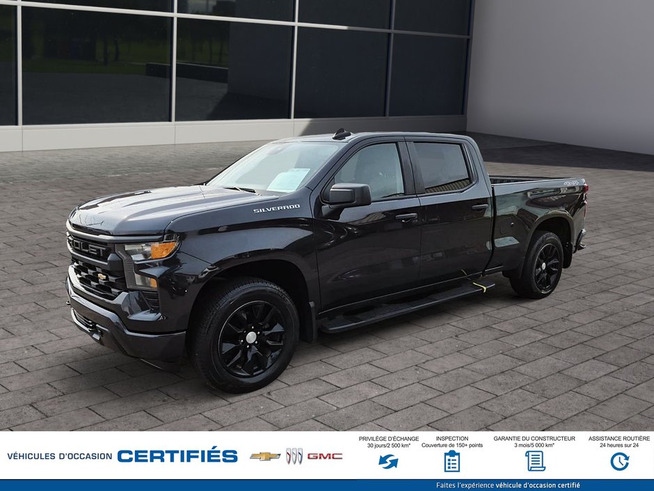 Chevrolet Silverado 1500 4WD Crew Cab  2022 à Alma, Québec - w940px
