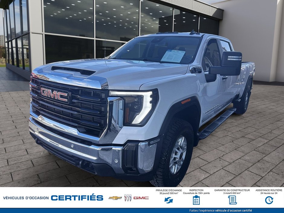 GMC Sierra 2500 HD 4WD Crew Cab 2025 à Alma, Québec - w940px