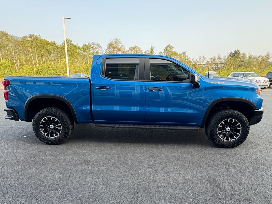 2023 Chevrolet SILVERADO K1500 ZR2 ZR2-3